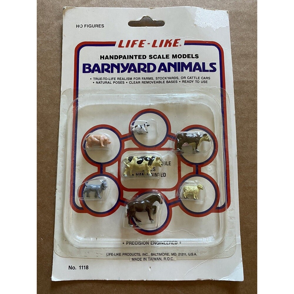 Vintage Barnyard Animals Life-Like HO Scale Figures Handpainted Railroad NOS